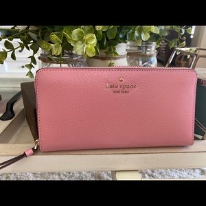 Kate spade pink wallet